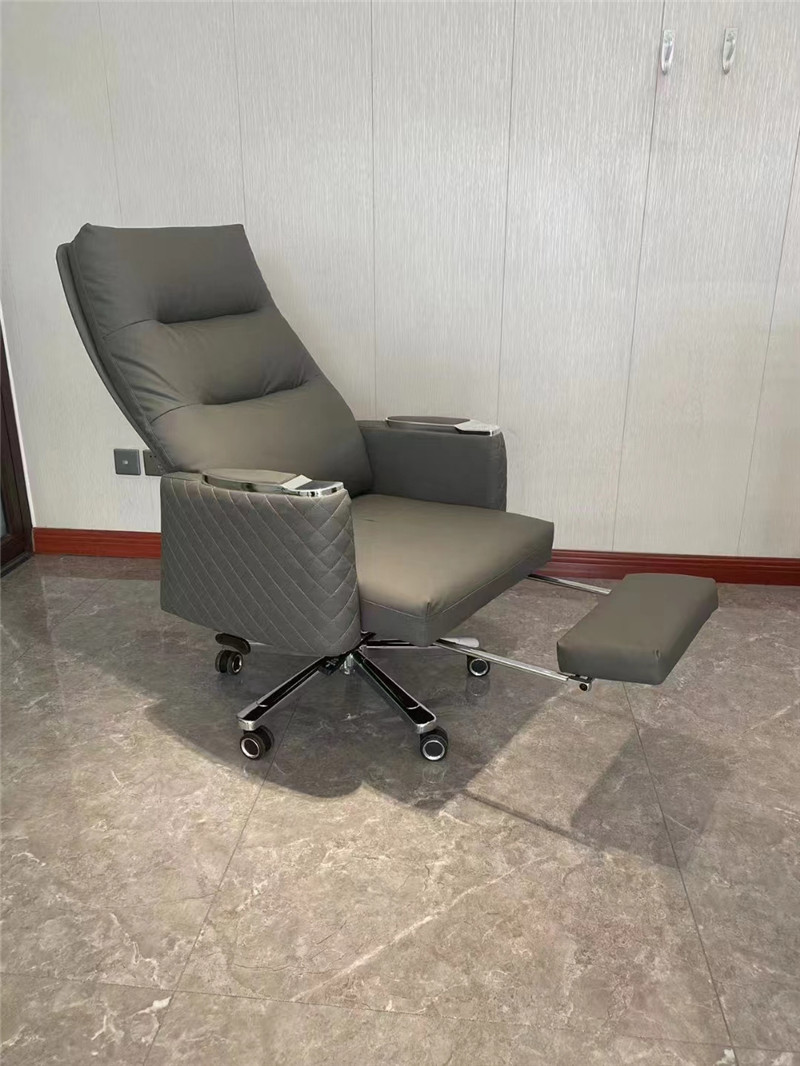 经理总栽办公椅