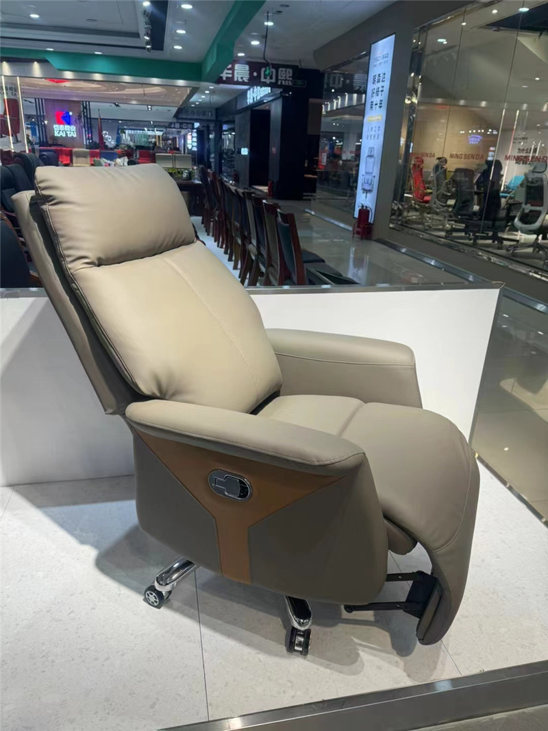 经理总栽办公椅