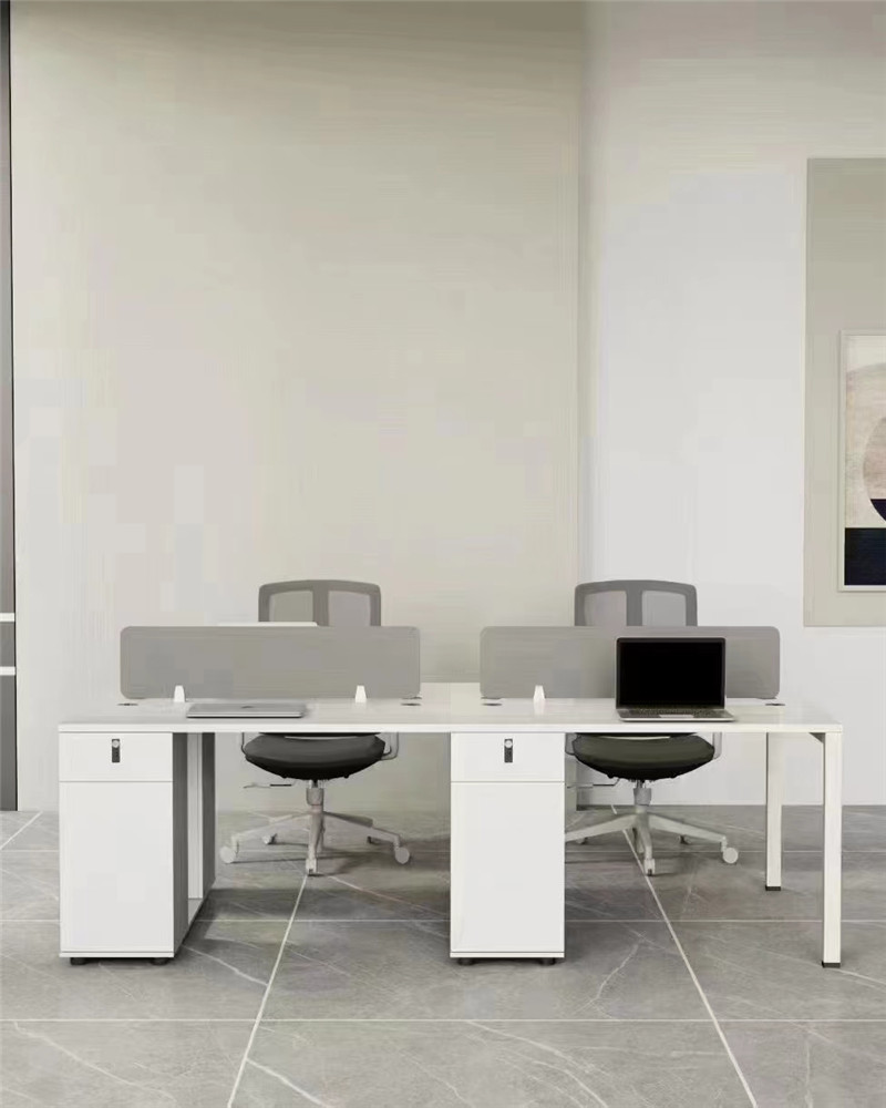 开放式办公工位