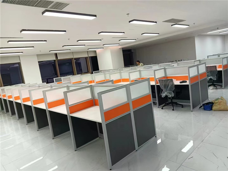 屏风式办公工位