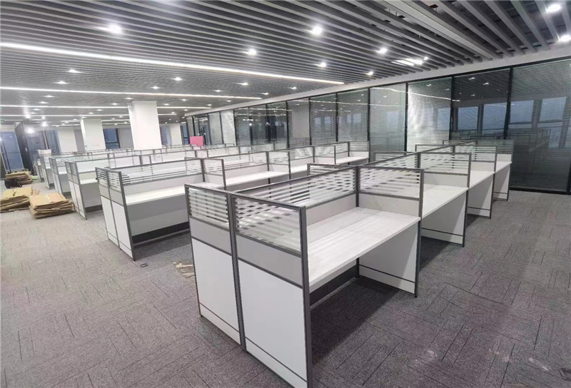 屏风式办公工位