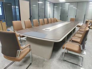 会议桌